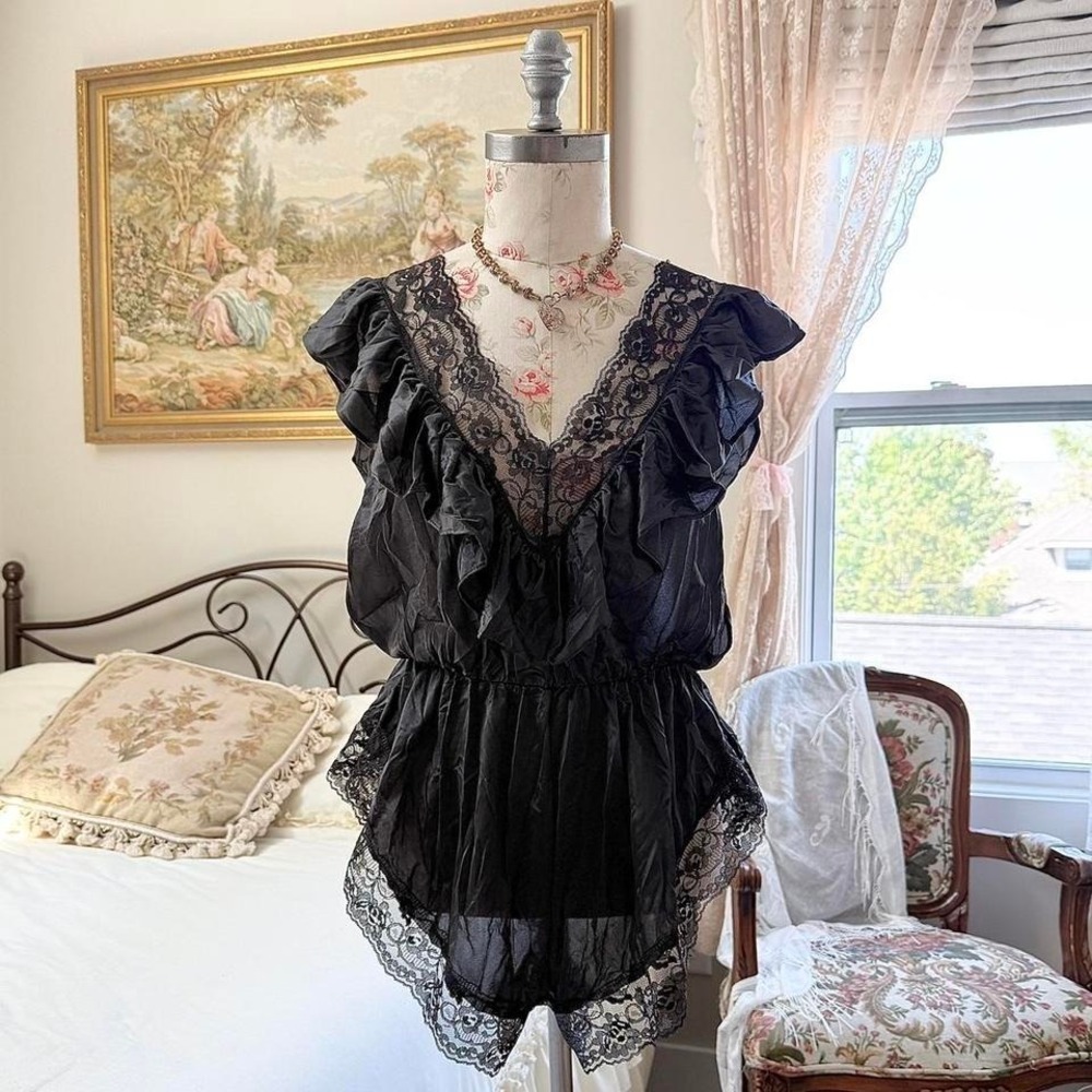 90s‎ intimate pleasures black lace teddy size large